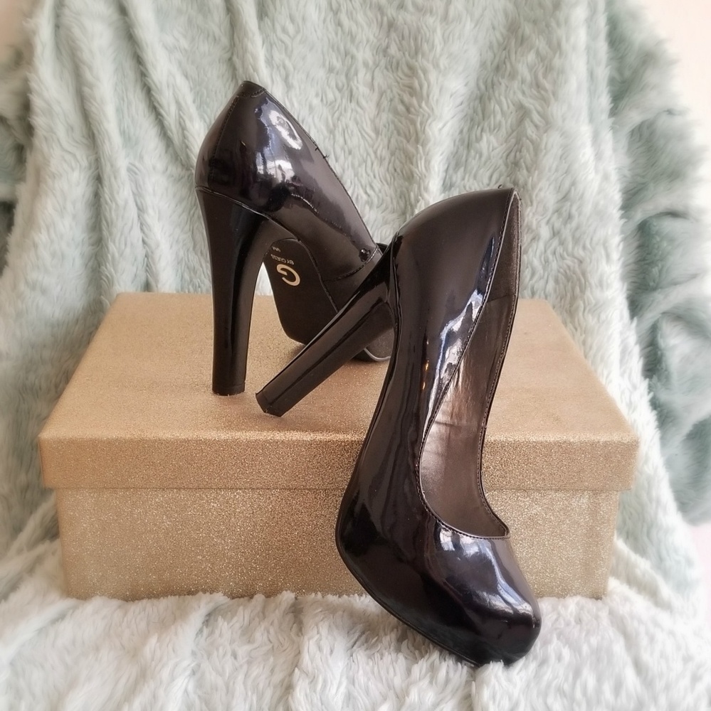 Guess Shiny Black Heels